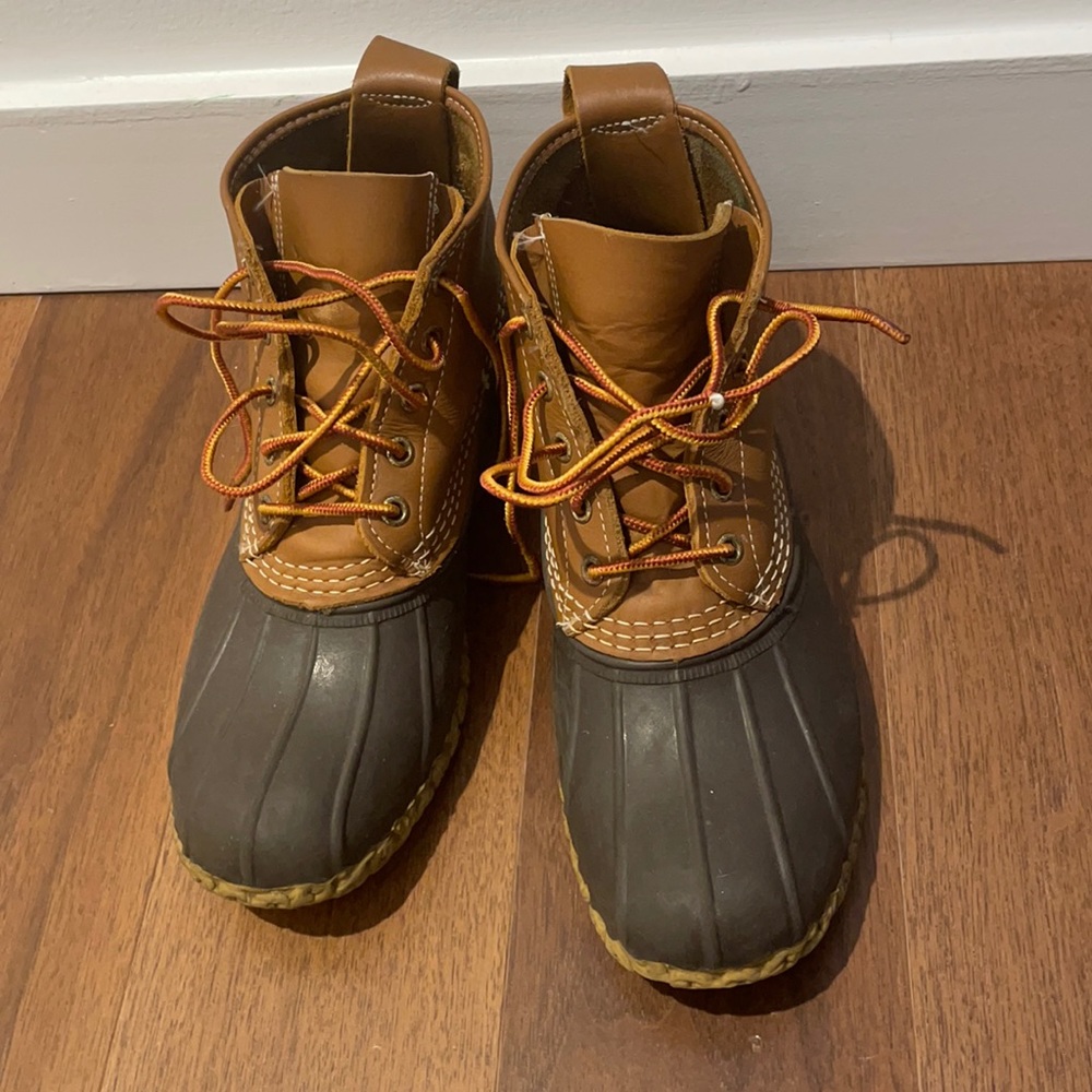 Bean boots